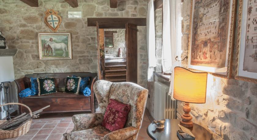 I Quattro Passeri Country House Santa Paola Екстериор снимка