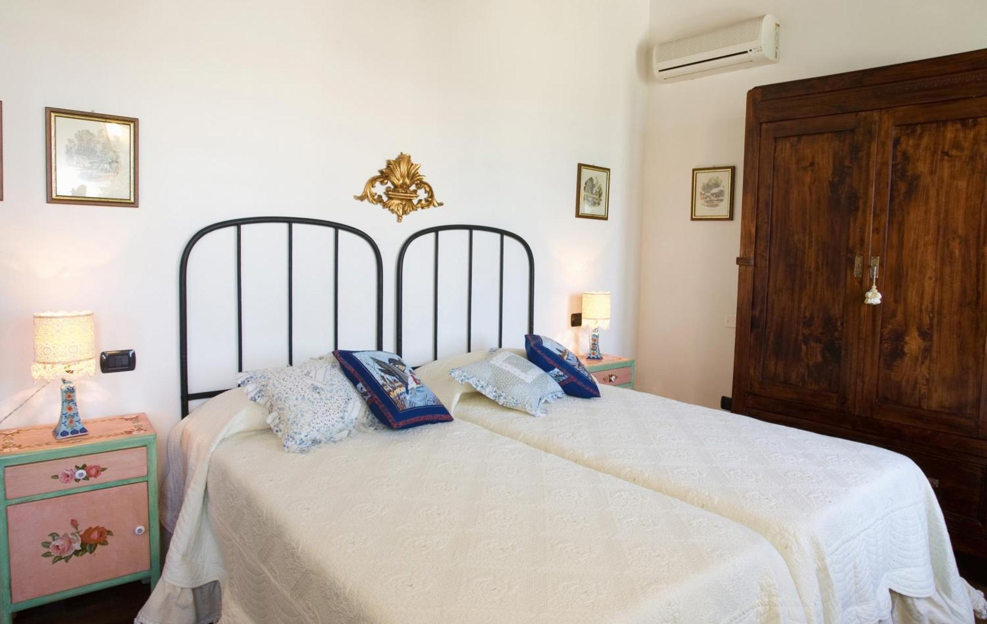 I Quattro Passeri Country House Santa Paola Екстериор снимка